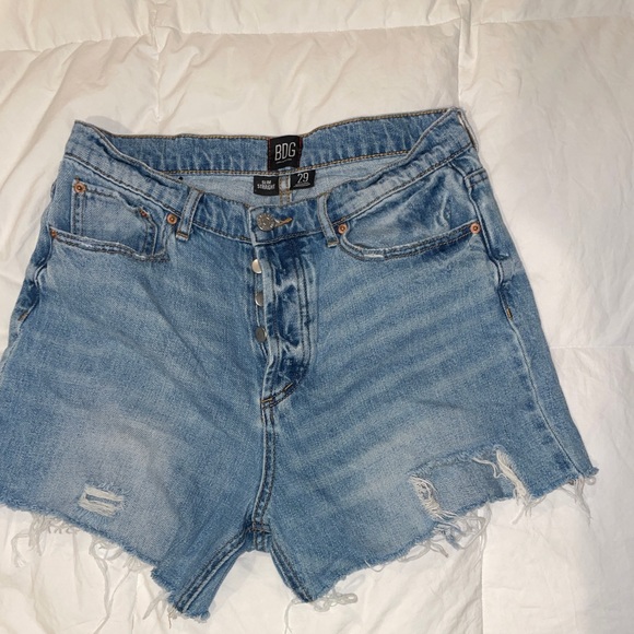 BDG slim Straight denim short - Picture 1 of 2